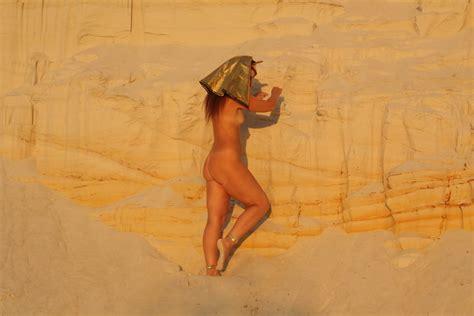 Be Naked On Sunset Lighting All In Orange 88 Pics XHamster