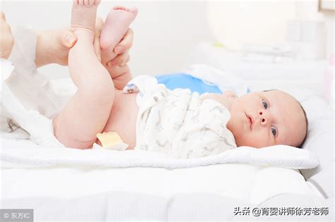 婴儿大便绿色（宝宝大便是绿色的） 幼儿百科 魔术铺