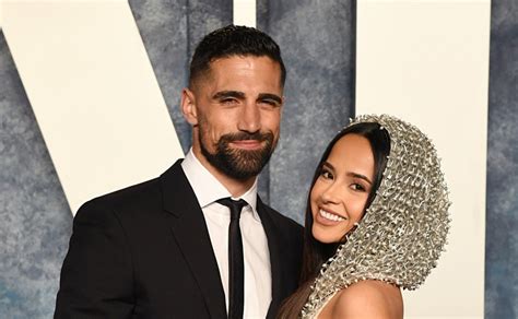 Quién es el novio de Becky G Qué pasó con Sebastián Lletget