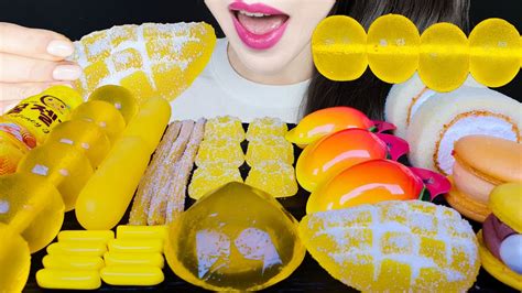 Asmr Yellow Foods Kohakuto Jelly Mango Macaron Roll Cake Honey Jelly 노란색 음식 코하쿠토 젤리 망고 마카롱 롤케잌