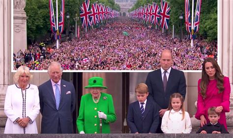 Queen makes historic balcony appearance in glorious end to Jubilee ...