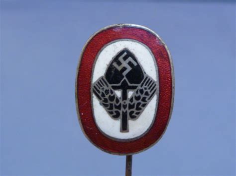 Bunker Militaria Stick Pins