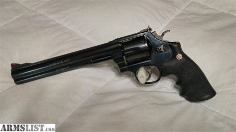 ARMSLIST For Sale Smith And Wesson Model 29 5 Classic 44mag 8 3 8