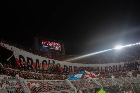 Gracias por esta alegría el agradecimiento de los hinchas de River