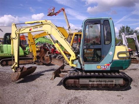 Yanmar B Mini Kompact Digger Construction Equipment Photo And Specs