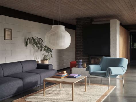 Wrap Lounge Chair Nostaloft
