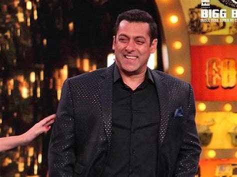 Bigg Boss 10 Is Salman Khan Getting Rs 8 Crore Per Episode