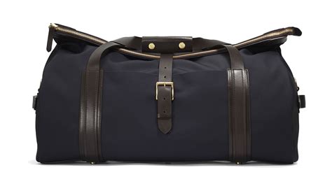 6 Of The Best Weekender Bags For Men Muted