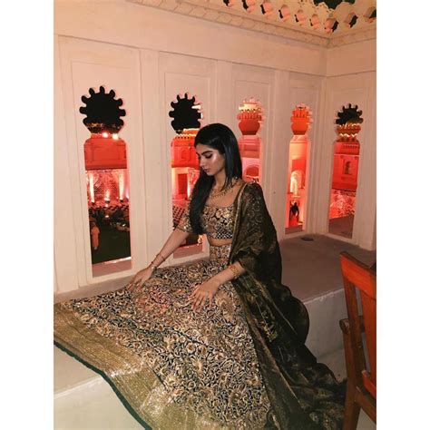 Khushi Kapoor In Manish Malhotra Eshaa Amiin