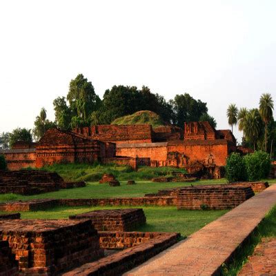 Nalanda University Ruins - History, Timings, Architecture, Built By ...