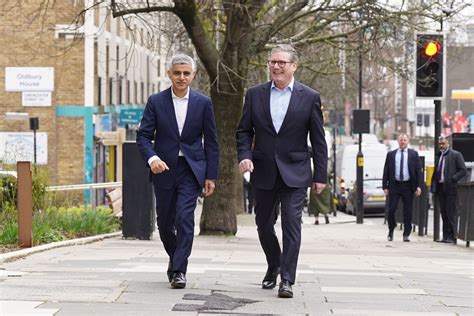 City Hall Sadiq Khan Pledges 40 000 New Homes At Re Election Campaign