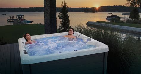 Sore Muscles And Hot Tubs Can Soaking Really Help Master Spas Blog