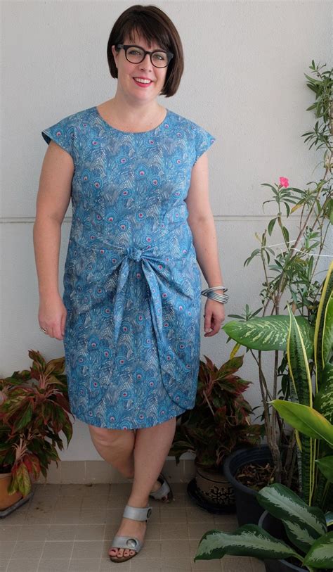 Jenny Dress Designer Stitch Dresses Curvy Dress Form Fitting Dress