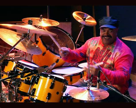 Tir 122 On The Funk And Jazz Beat With Drumming Star Dennis Chambers