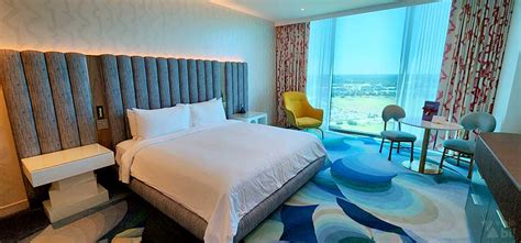 Hotel Gay Friendly Em Orlando Mistura Tecnologia Arte E Gastronomia