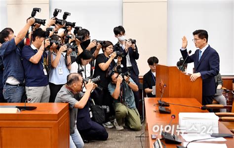 포토 증인 선서하는 김문수 고용노동부 장관 후보자