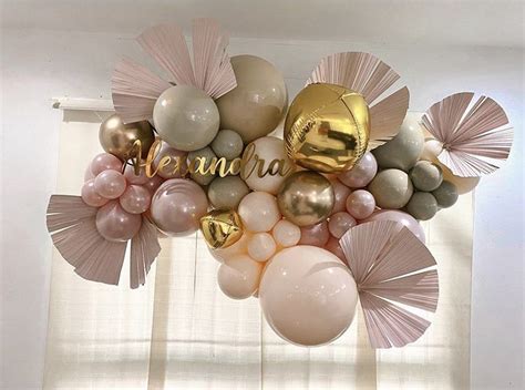 Pin By บุญสม On แบบลูกโป่ง Diy Balloon Decorations Baloon