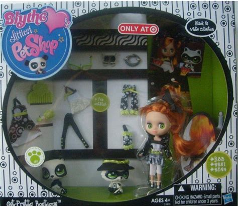 Littlest Pet Shop Blythes Black White Collection Exclusive Playset