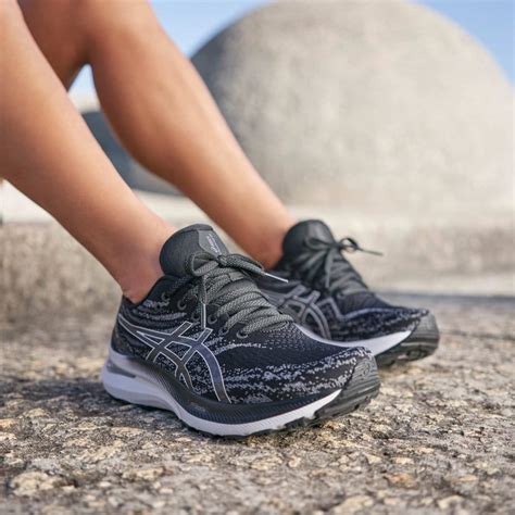 Laufschuhe Asics GEL-KAYANO 29 - Top4Running.at