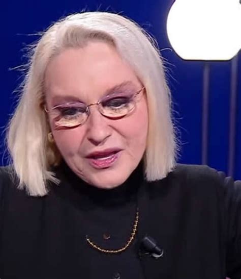 Eleonora Giorgi La Triste Confessione Dell Attrice La Malattia E Le