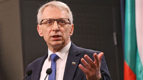 Премиерът и енергийният министър на работна среща за края на ремонта на ...