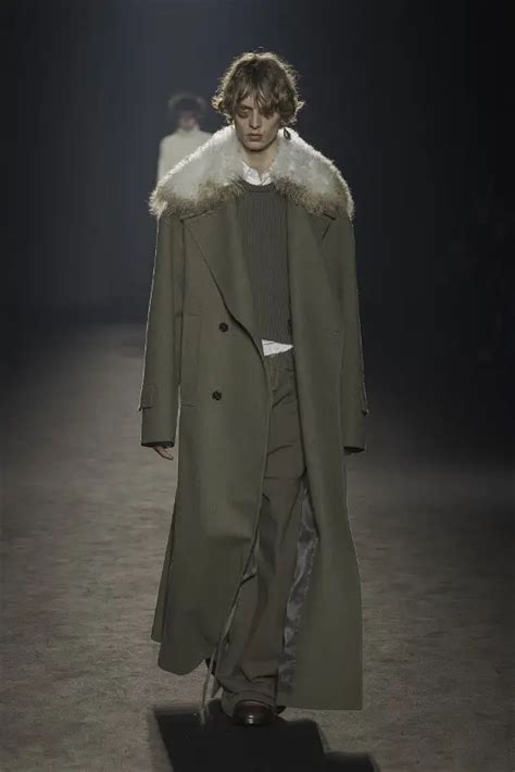 Ann Demeulemeester Fashion Show Runway Ready To Wear Fall Winter 2024