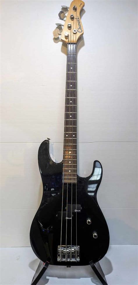 GUITARE BASS ELECTRIQUE CHARVEL CX 492 Instant Comptant