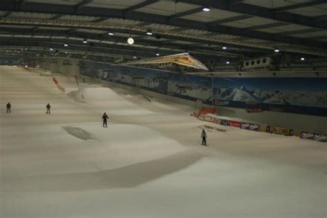 Skiferie Snowdome - Find din næste skirejse her - Skisport.dk