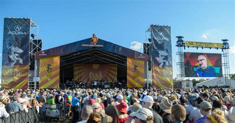 New Orleans Jazz Fest 2017 Check Out The Scene At The Fair Grounds