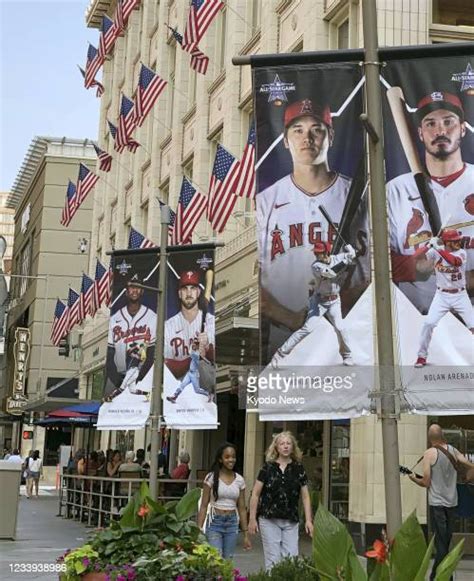 All Star Banners Photos and Premium High Res Pictures - Getty Images