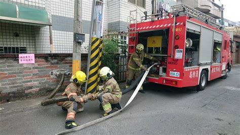 確保消防設施正常堪用 新營警消大樓演練搶救逼真 社會 自由時報電子報