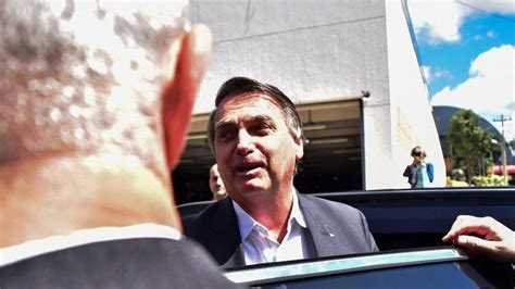 Bolsonaro Declara Ante La Policía Y Niega Cualquier Responsabilidad En