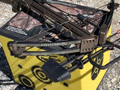 Horton Ultra Lite Express Crossbow W Target Delaware Auction Center