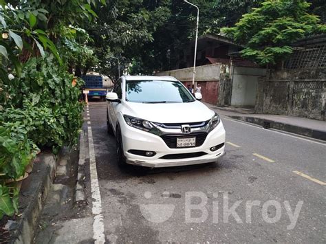 Honda Vezel Rs Non Hybrid For Sale In Gulshan Bikroy