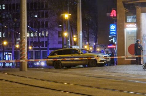 Saarbr Cken Gro Er Polizei Einsatz Am Hauptbahnhof Mann In Psychiatrie