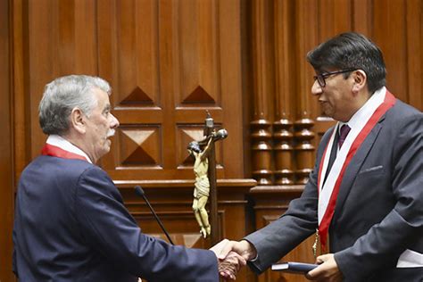 Fernando Rospigliosi juró como congresista Todos los detalles de su