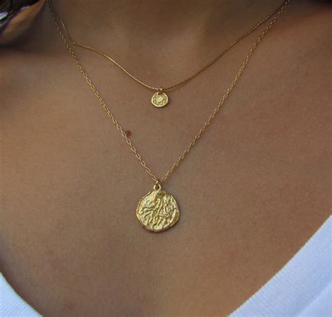 Tiny Gold Disc Necklace Dainty Gold Necklace Hammered Gold Etsy