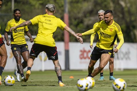 Flamengo Divulga Lista De Relacionados Para O Jogo Da Copa Do Brasil