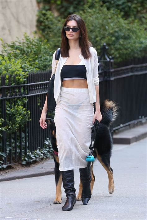 Emily Ratajkowski Style Clothes Outfits And Fashion• Page 2 Of 157