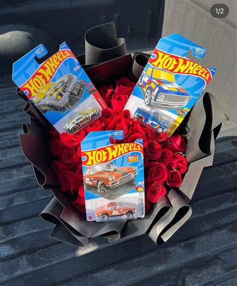 A Bunch Of Hot Wheels Roses In A Box