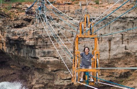 Harga Tiket Masuk Pantai Timang Jogja Gondola Pantai Timang