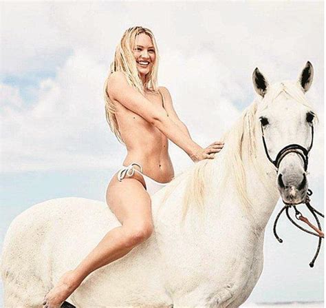 Candice Swanepoel beyaz atlı prenses oldu Magazin Haberleri