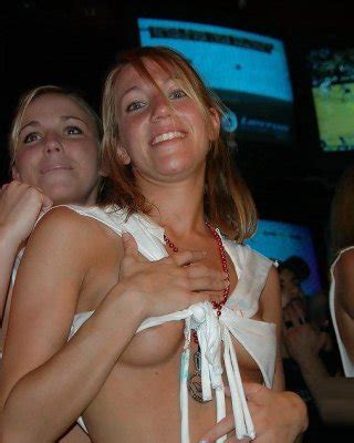 Woman Woman And Woman Porn Pictures Xxx Photos Sex Images Pictoa