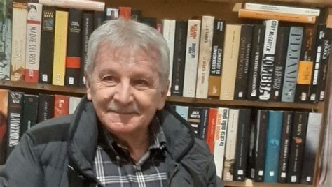 Morto Roberto Chiapella Fondatore Della Prima Biblioteca Di Condominio