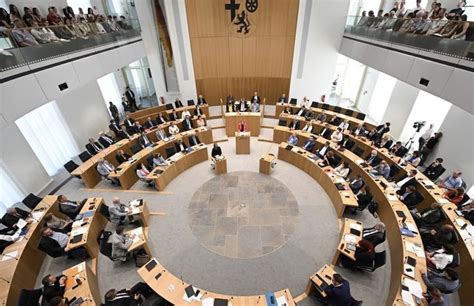 Antrag Der Gr Nen Landtag Debattiert Ber Bundesweites Klimaticket