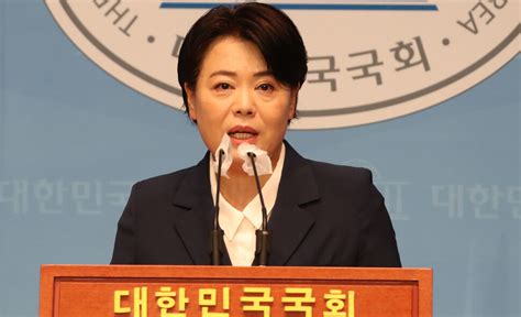 ‘결단이라 평가하지만윤희숙 투기 의혹 ‘여진