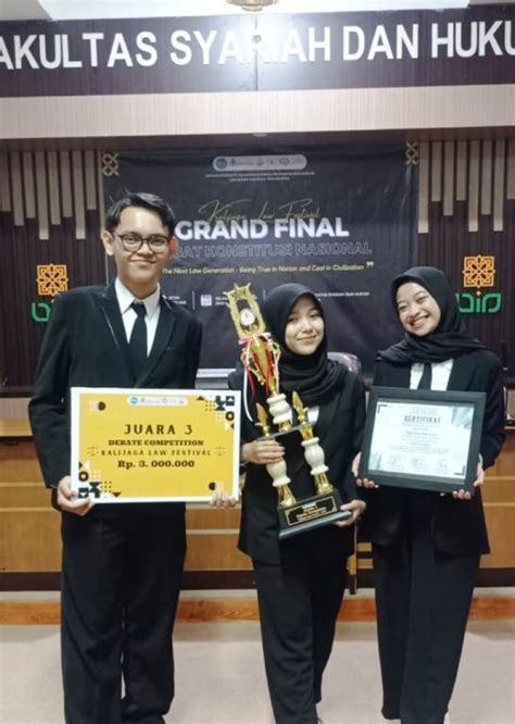 Tim Debat UIN Gus Dur Raih Juara 3 Kompetisi Debat Konstitusi Nasional