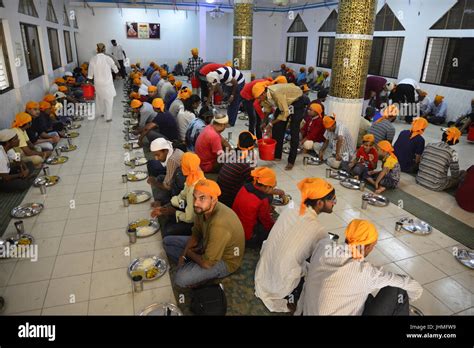 Dhaka Bangladesh 14th July 2017 Bangladeshi Sikh Religious Peoples