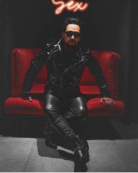 Épinglé par Jack Martin sur Leather