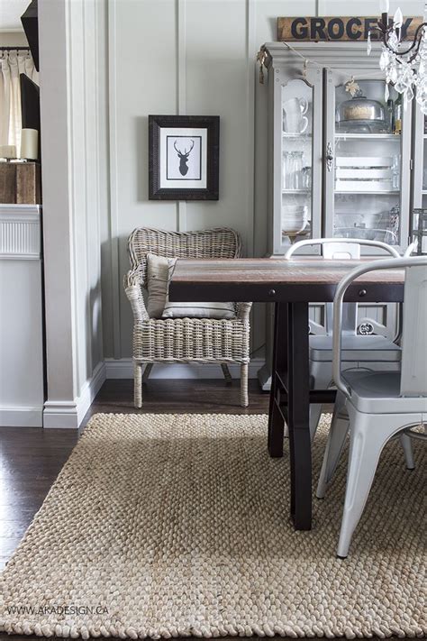 Farmhouse Dining Room Area Rugs | Jenny Schokomuffin